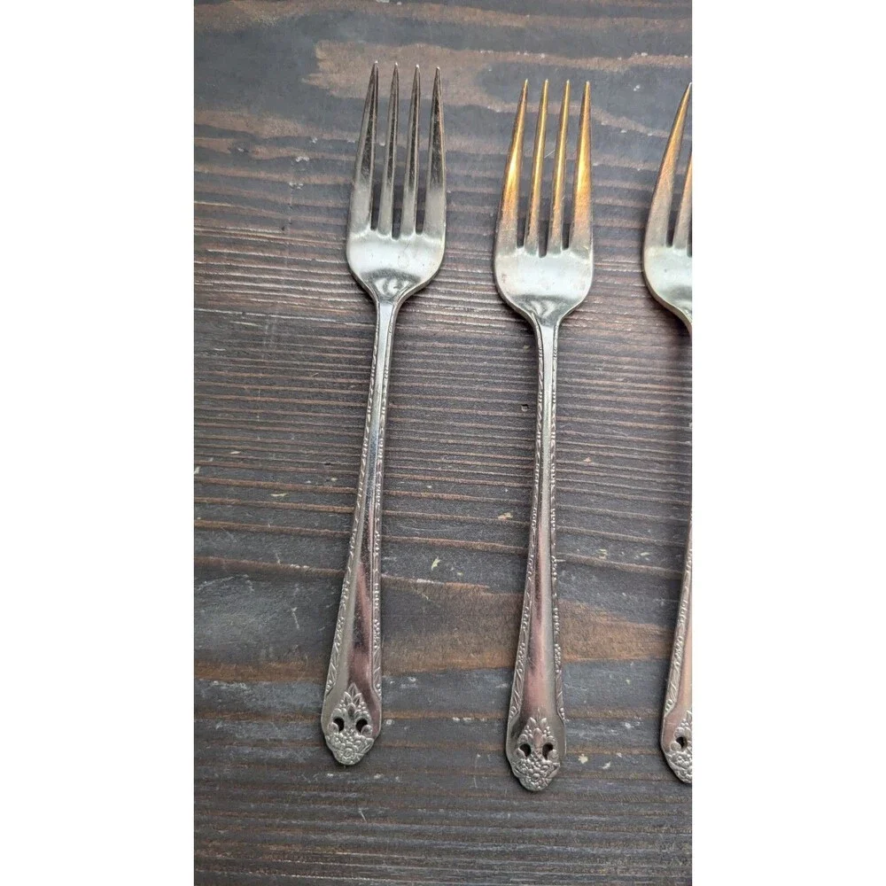 LOVELY LADY Pattern HOLMES & EDWARDS Silver-plate 6x Forks Flatware